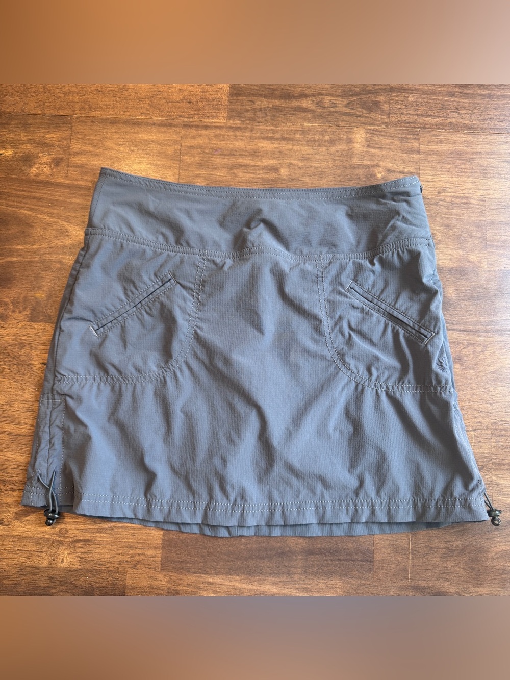 Athleta Ripstop Skort Women’s 2 Gray Hiking Outdoor Drawstring 903689